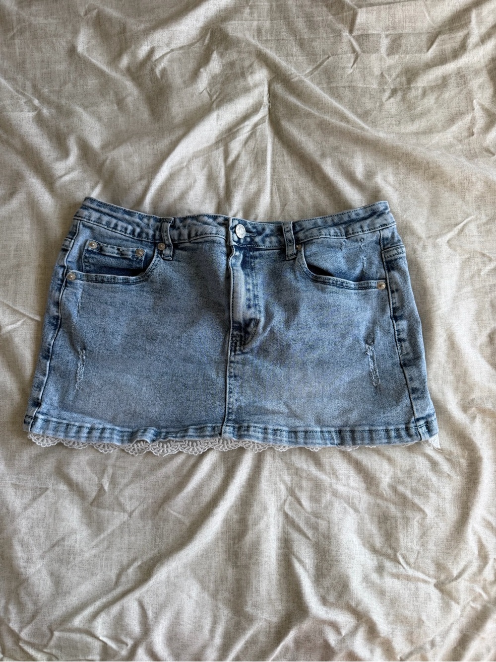 Carbon Light Acid Wash Mini Skirt with Lace Details (M)